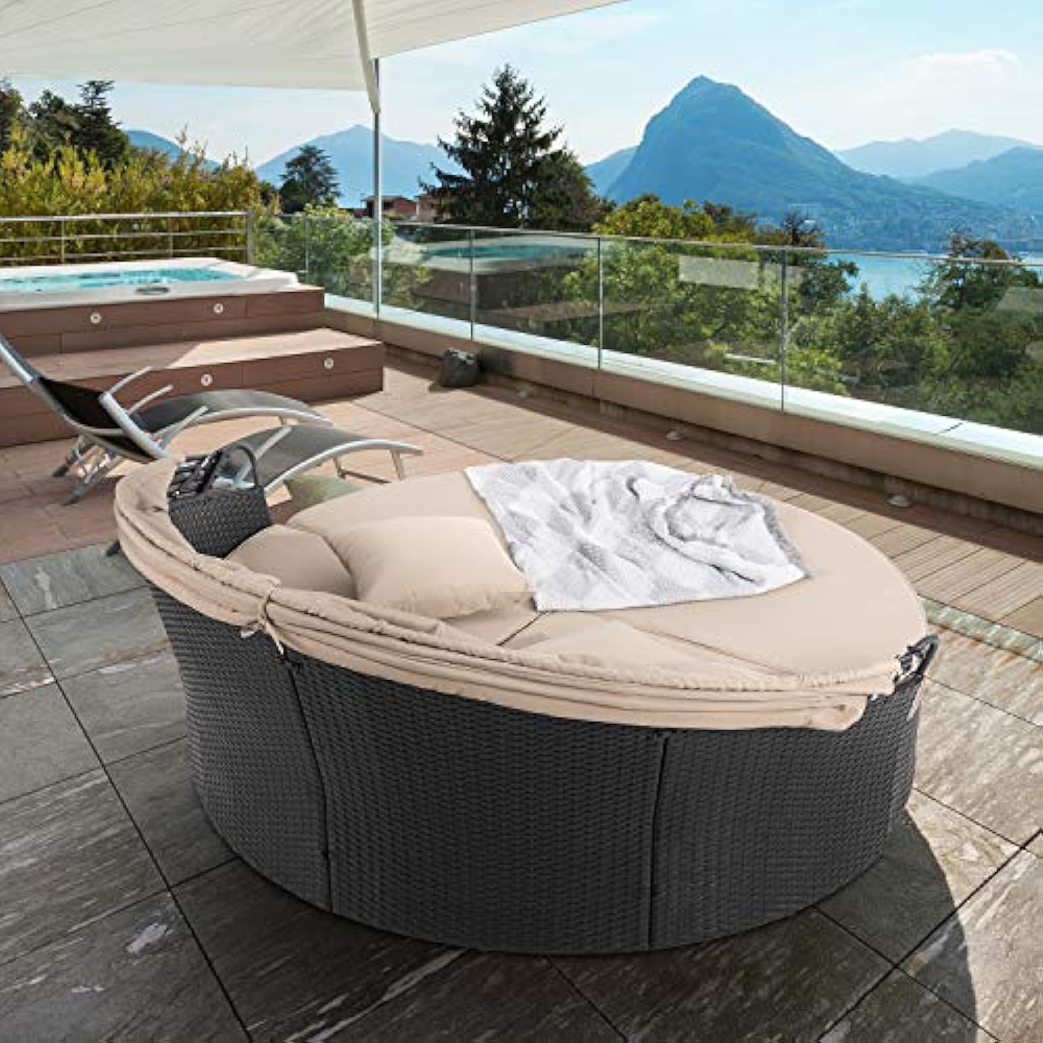 Luxury Outdoor Patio Furniture Outdoor Round Daybed with Retractable C